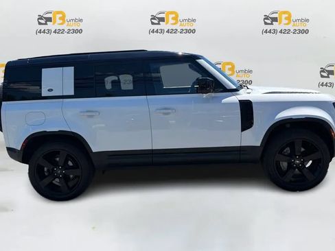 Used 2020 Land Rover Defender 110 SE AWD/4WD image 4