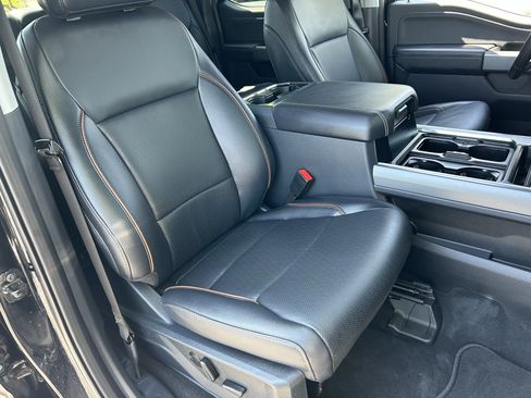 Used 2025 Ford F250 Lariat AWD/4WD image 8