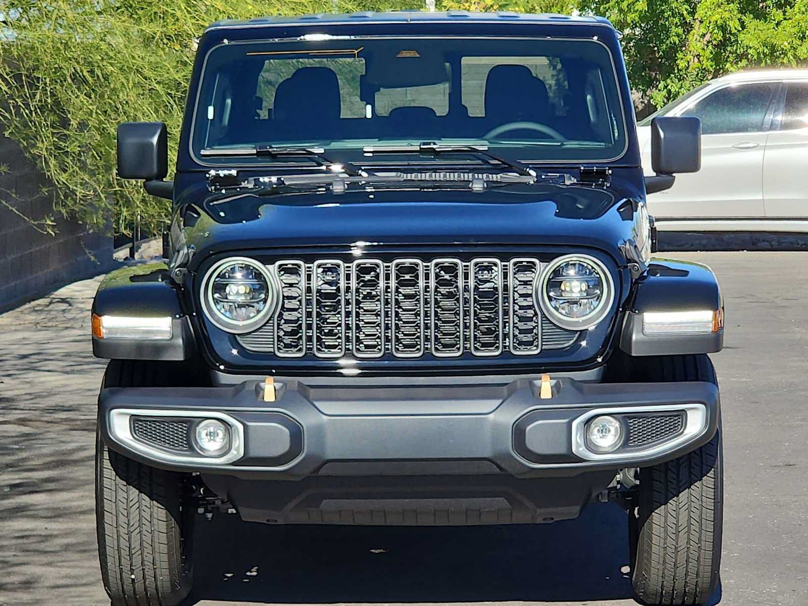 New 2026 Jeep Gladiator Sport AWD/4WD image 3