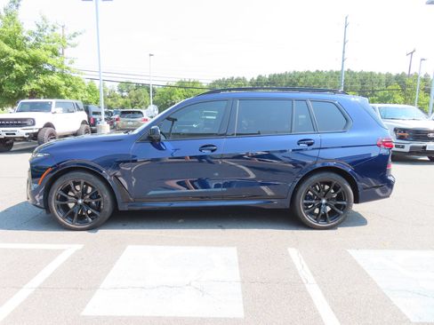 Used 2024 BMW X7 M60i w/ Executive Package AWD/4WD image 8