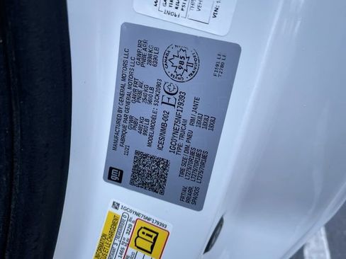 Used 2022 Chevrolet Silverado 2500 LT image 30