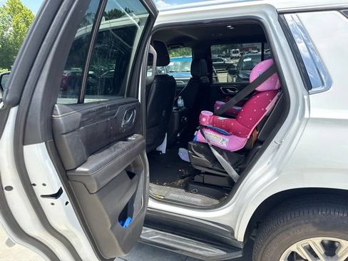 Used 2021 GMC Yukon SLT RWD image 46