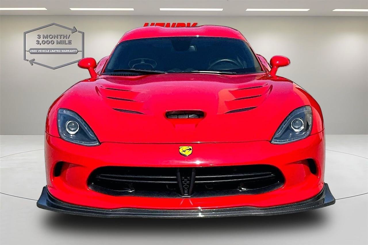 Used 2016 Dodge Viper SRT-10 RWD image 2