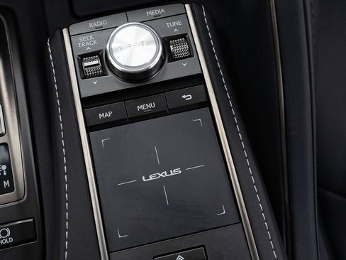 Used 2023 Lexus LC 500 Convertible w/ Touring Package RWD image 38