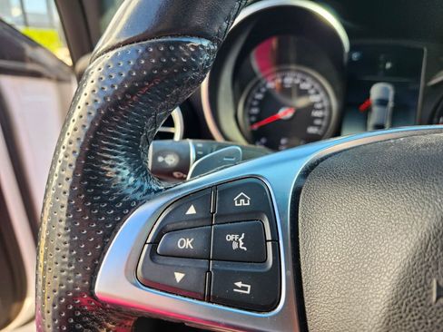 Used 2018 Mercedes-Benz C 300 4MATIC Sedan image 1