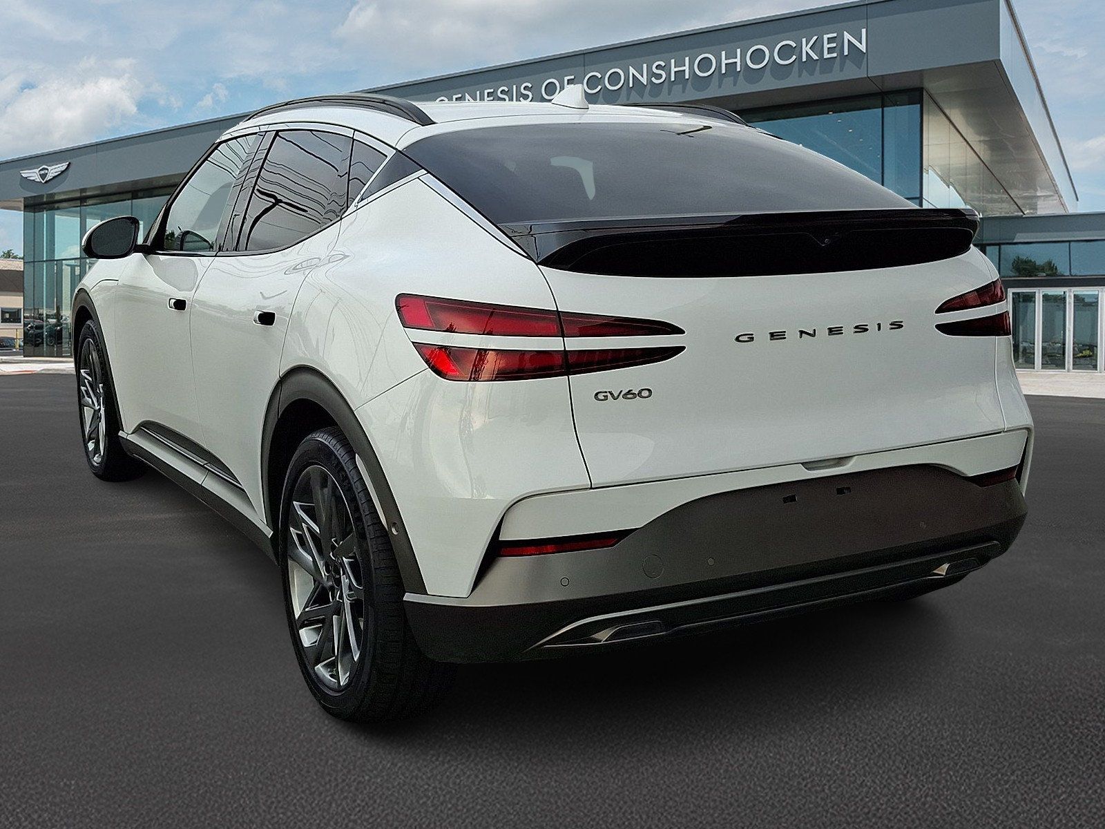 Used 2023 Genesis GV60 Advanced AWD/4WD image 4