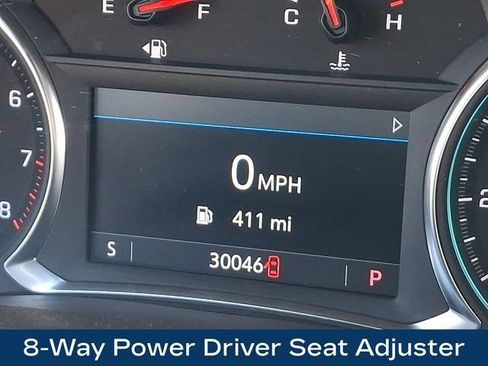 Used 2023 Chevrolet Traverse LT image 6