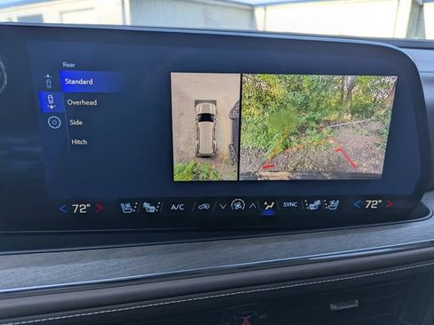 Used 2025 Chevrolet Tahoe High Country AWD/4WD image 5