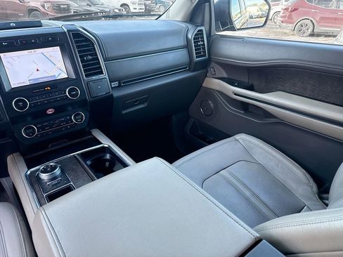 Used 2020 Ford Expedition Max Limited image 26