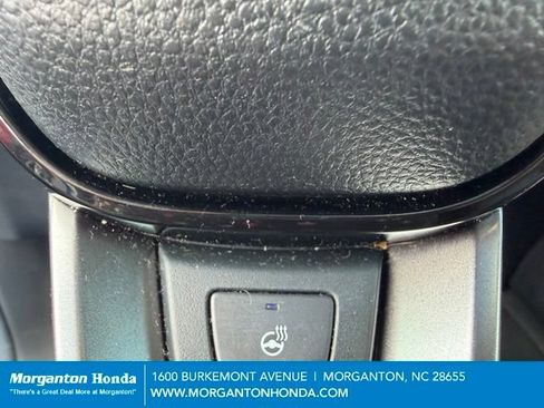 Used 2025 Honda Pilot TrailSport image 17