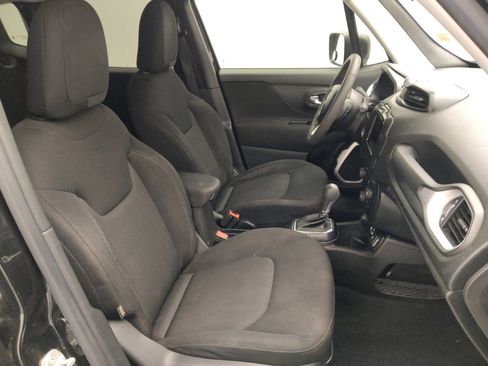 Used 2021 Jeep Renegade Sport FWD image 21