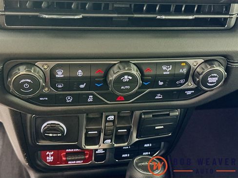 New 2026 Jeep Gladiator Mojave image 16