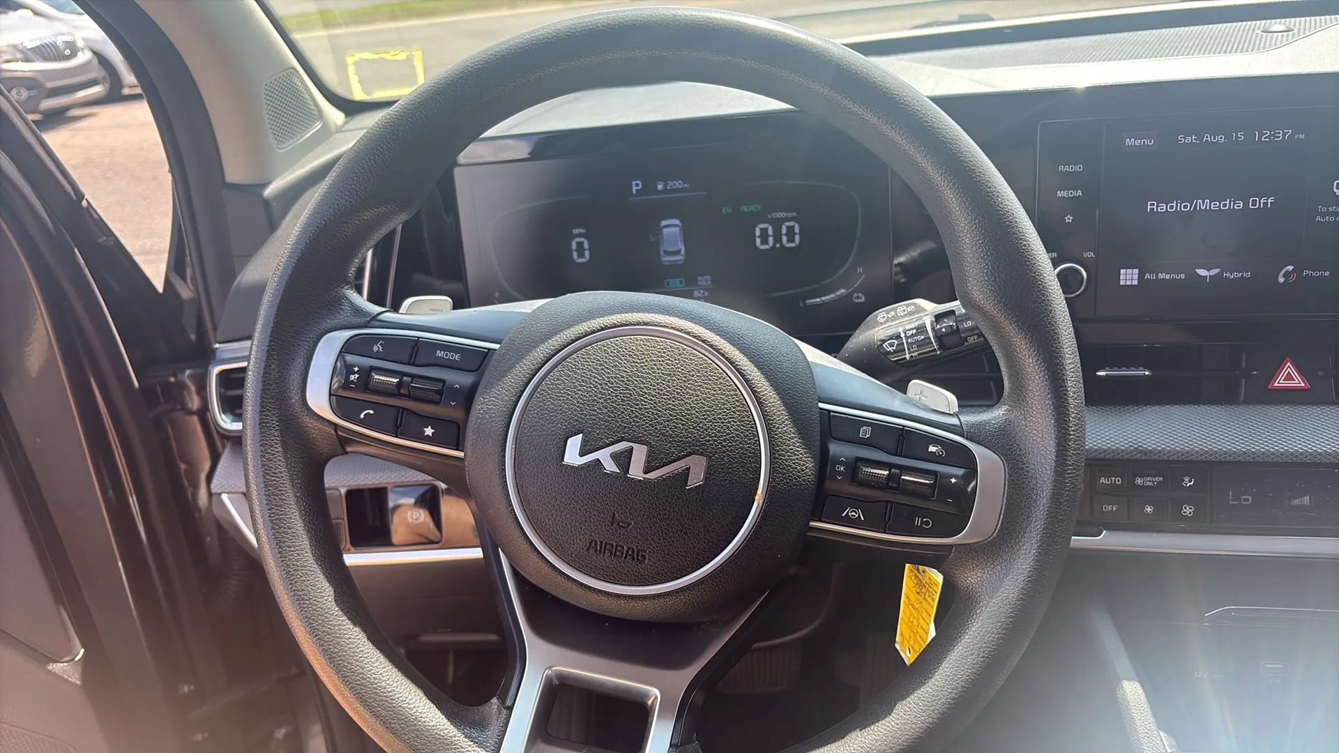 Used 2023 Kia Sportage LX AWD/4WD image 15