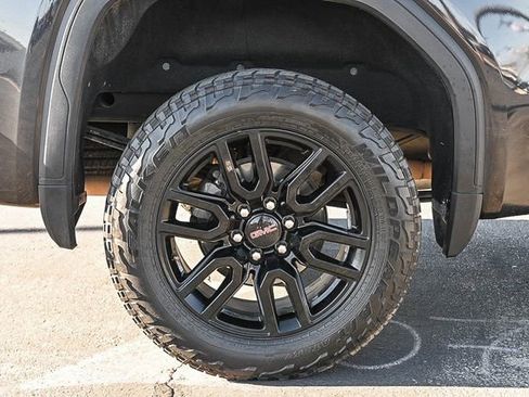 Used 2020 GMC Sierra 1500 Elevation w/ Elevation Value Package image 12