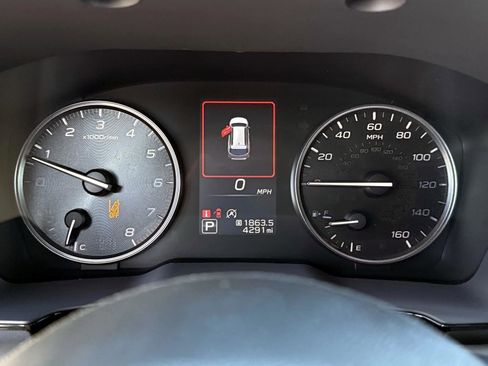 Certified 2025 Subaru Outback Premium image 28