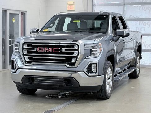 Used 2020 GMC Sierra 1500 SLT w/ SLT Premium Package AWD/4WD image 3