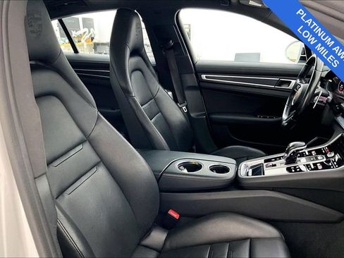 Used 2022 Porsche Panamera Platinum Edition RWD image 11