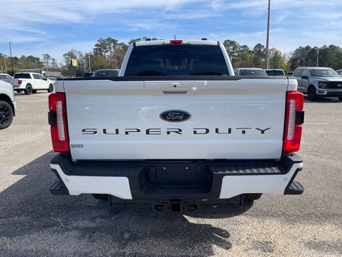 New 2026 Ford F250 Lariat w/ Black Appearance Package image 10