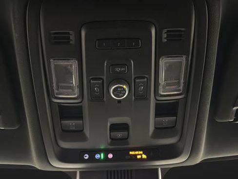 Used 2023 Chevrolet Tahoe Z71 w/ Luxury Package AWD/4WD image 36