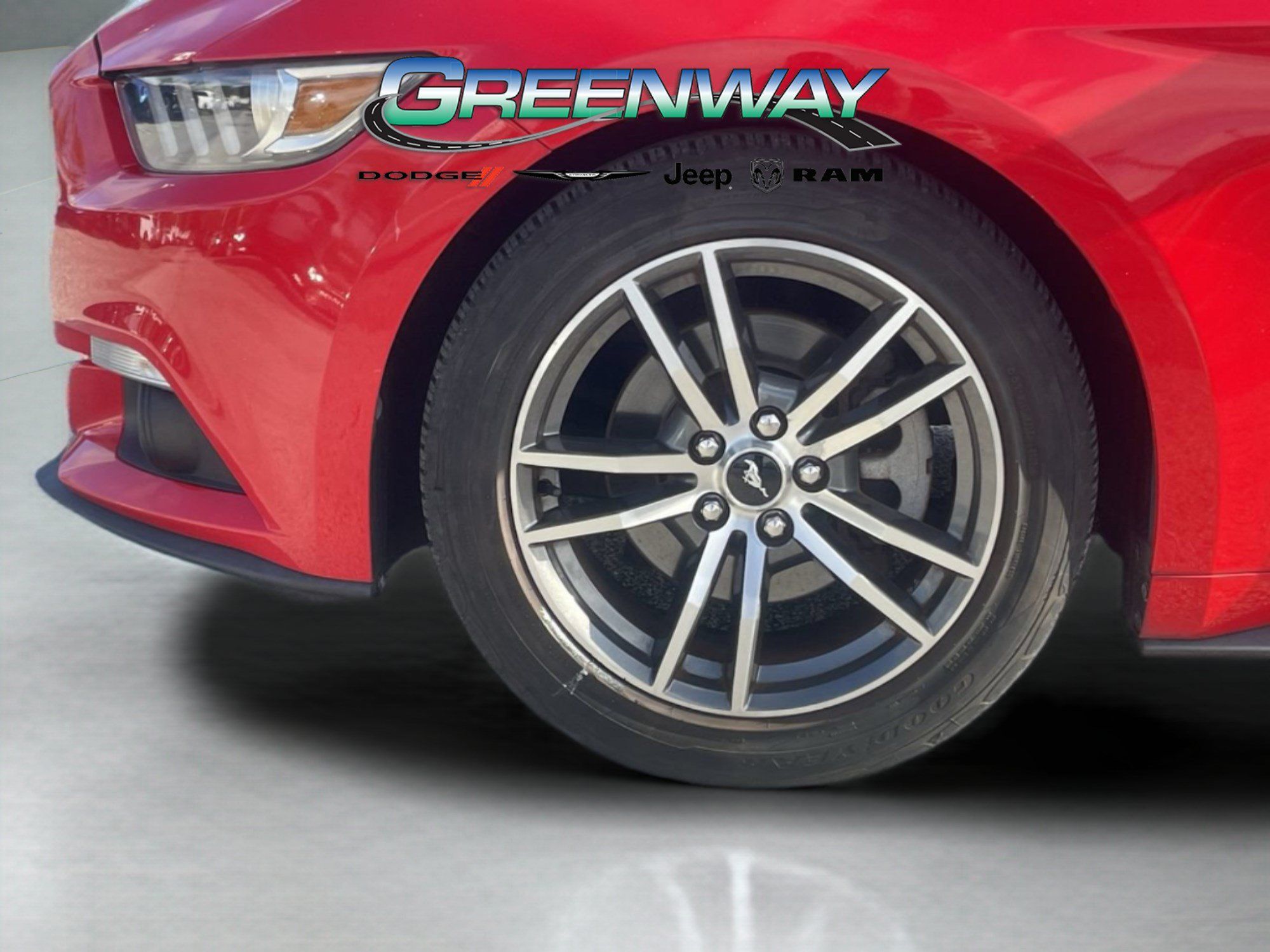 Used 2016 Ford Mustang Premium RWD image 33
