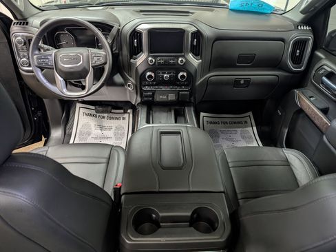 Used 2022 GMC Sierra 3500 Denali AWD/4WD image 21