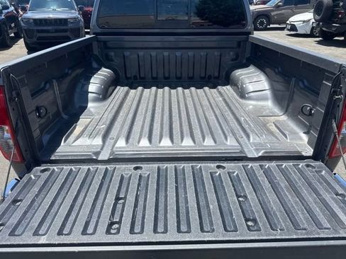 Used 2019 Nissan Frontier SV AWD/4WD image 24