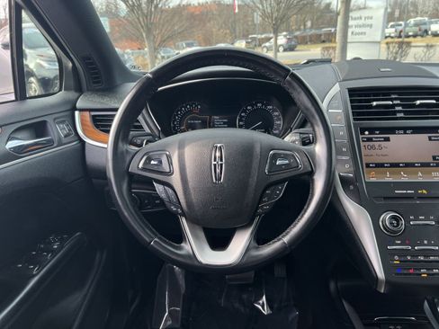 Used 2019 Lincoln MKC Reserve image 16