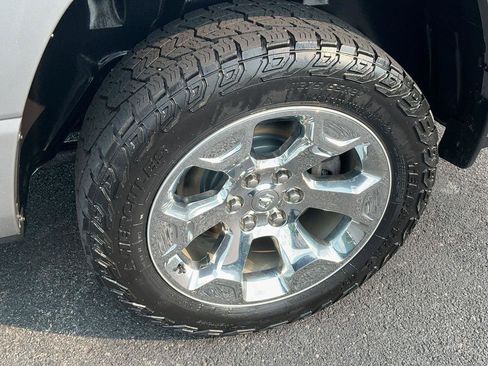Used 2022 RAM 1500 Big Horn AWD/4WD image 14