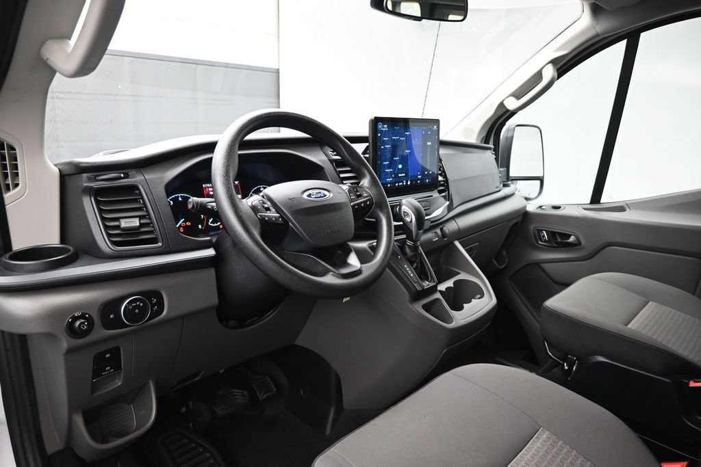 Used 2023 Ford Transit 350 XLT RWD image 14