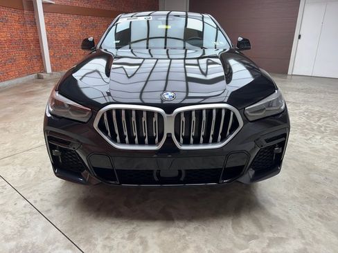 Used 2022 BMW X6 xDrive40i w/ M Sport Package image 8
