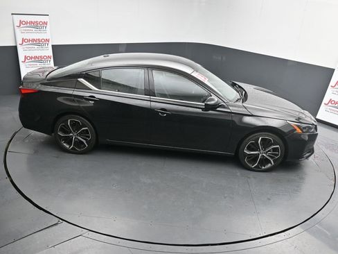 Used 2023 Nissan Altima 2.5 SR image 35