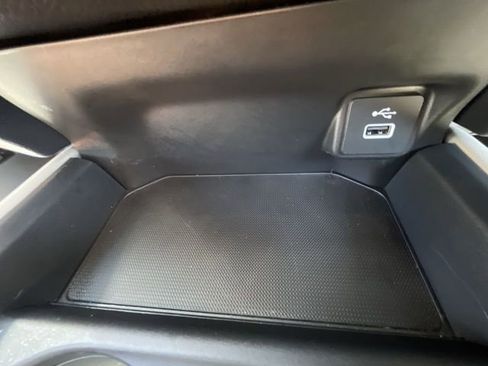 Used 2025 Honda HR-V LX image 23