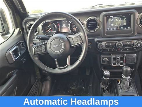 Used 2022 Jeep Wrangler Unlimited Sport AWD/4WD image 17