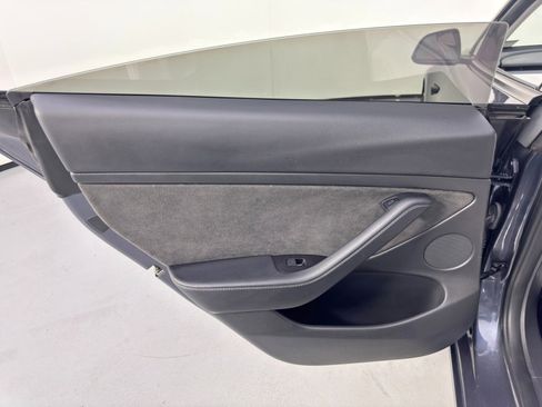 Used 2022 Tesla Model 3 Performance image 42