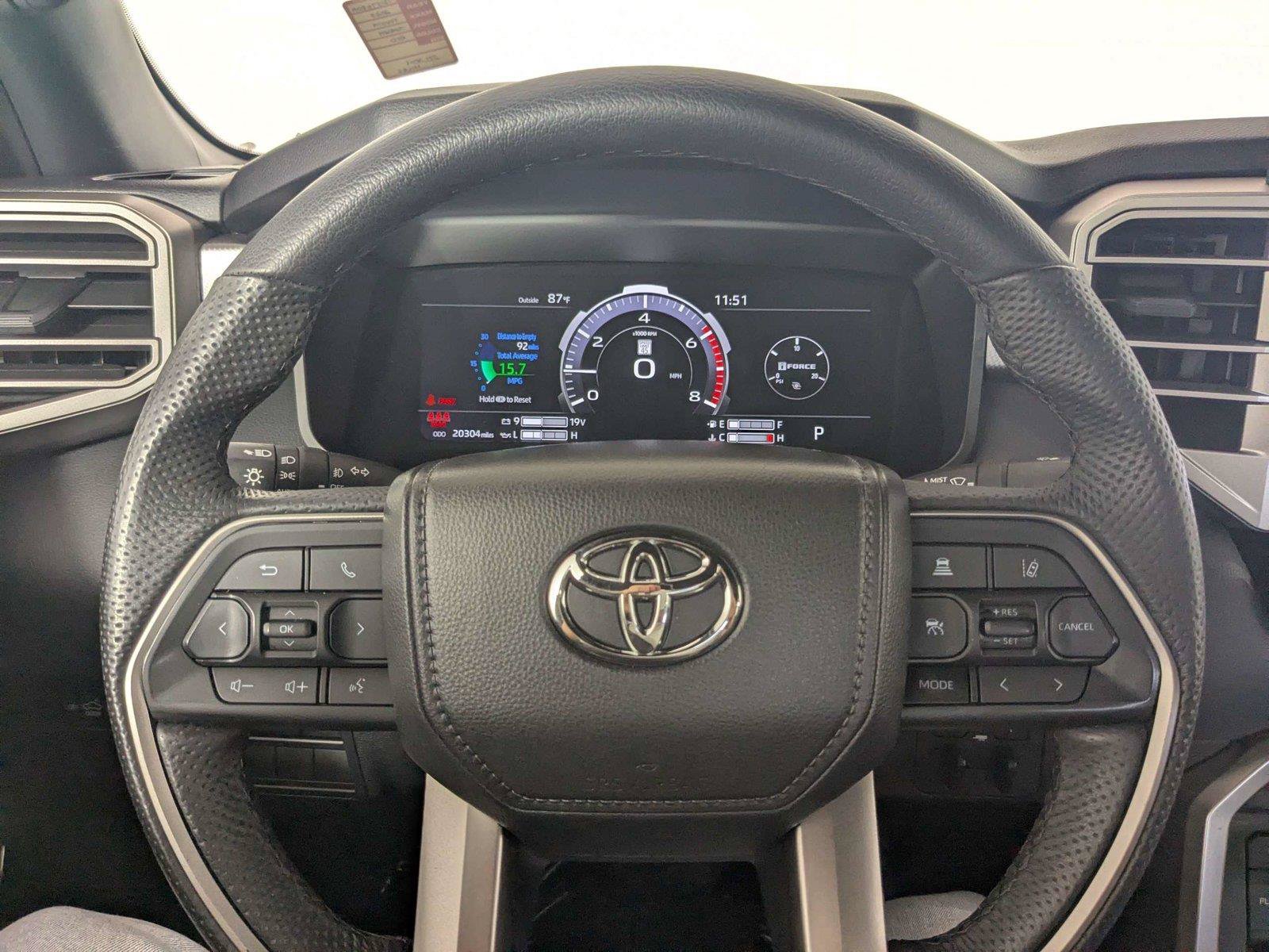 Certified 2025 Toyota Tundra Limited AWD/4WD image 14