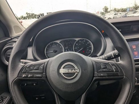 Used 2024 Nissan Kicks S FWD image 18