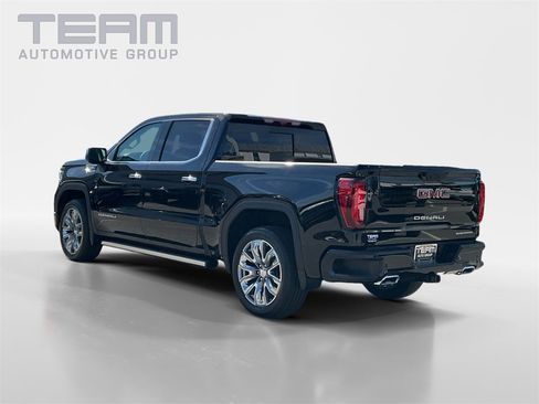 New 2026 GMC Sierra 1500 Denali w/ Denali Reserve Package image 5