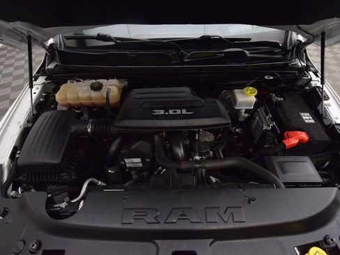 Used 2022 RAM 1500 Limited image 31