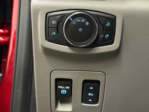 Used 2018 Ford F150 XLT w/ Equipment Group 302A Luxury image 34