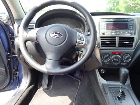 Used 2011 Subaru Impreza 2.5i AWD/4WD image 15