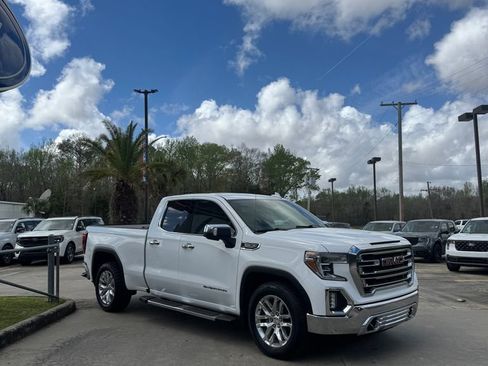 Used 2019 GMC Sierra 1500 SLT w/ SLT Premium Package image 4