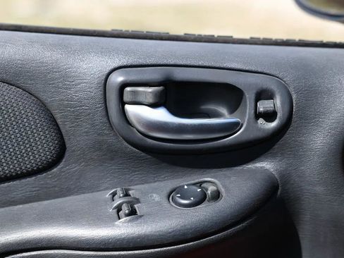 Used 2003 Dodge Neon image 34