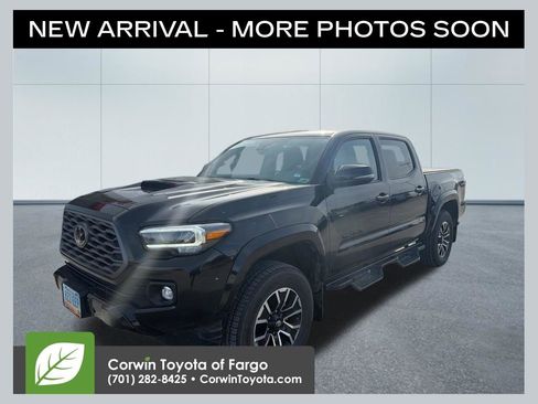 Used 2023 Toyota Tacoma TRD Sport image 1