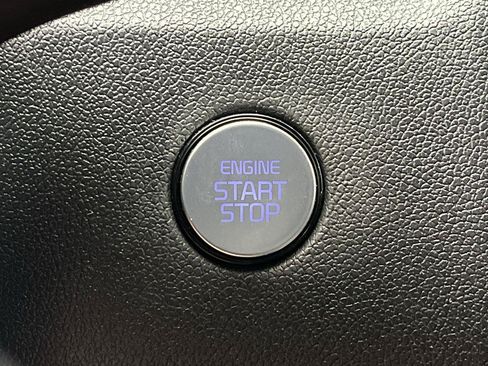 Used 2021 Kia Sorento S FWD image 20