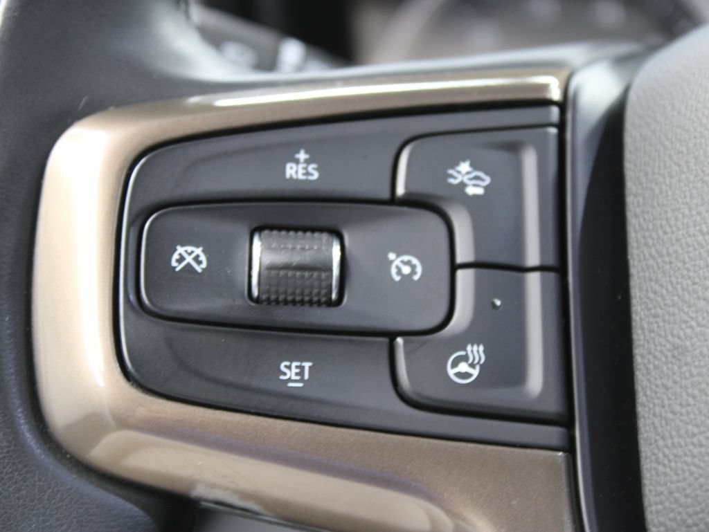 Used 2023 Chevrolet Silverado 3500 High Country w/ Technology Package AWD/4WD image 69