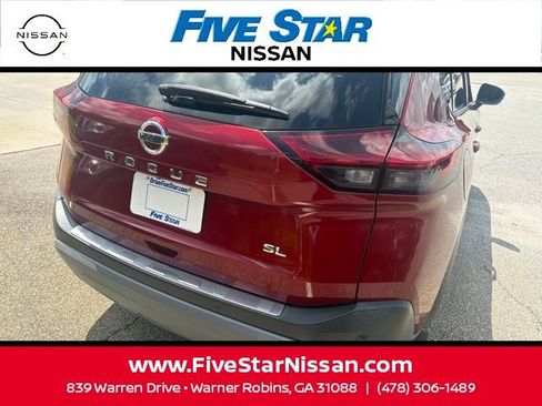 Used 2021 Nissan Rogue SL w/ Premium Package FWD image 11