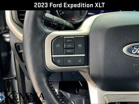 Used 2023 Ford Expedition XLT AWD/4WD image 14