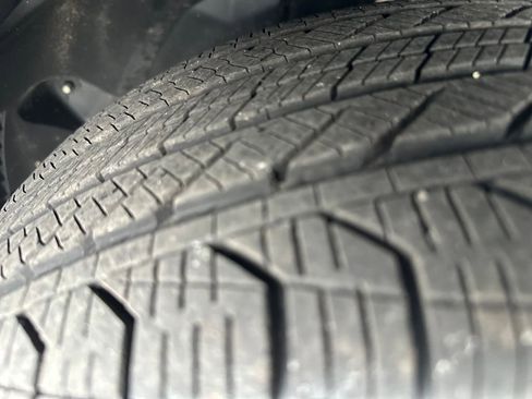 Used 2021 Mercedes-Benz GLB 250 4MATIC image 15