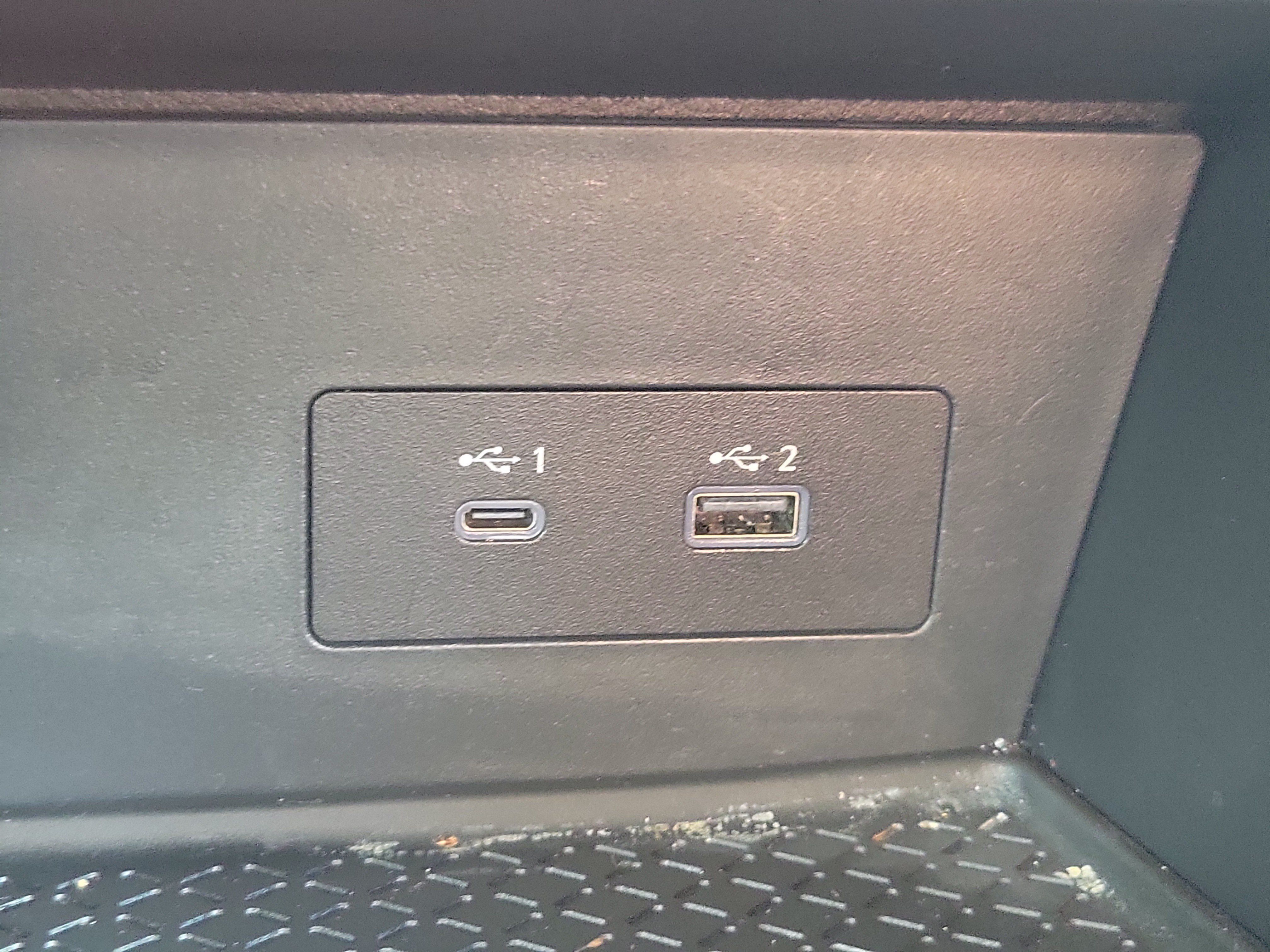 Used 2022 Nissan Pathfinder SL FWD image 24