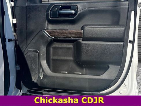 Used 2022 GMC Sierra 1500 SLE image 29